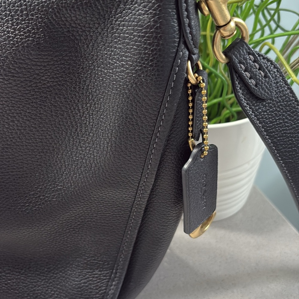 Coach bag - Picture 2 of 5